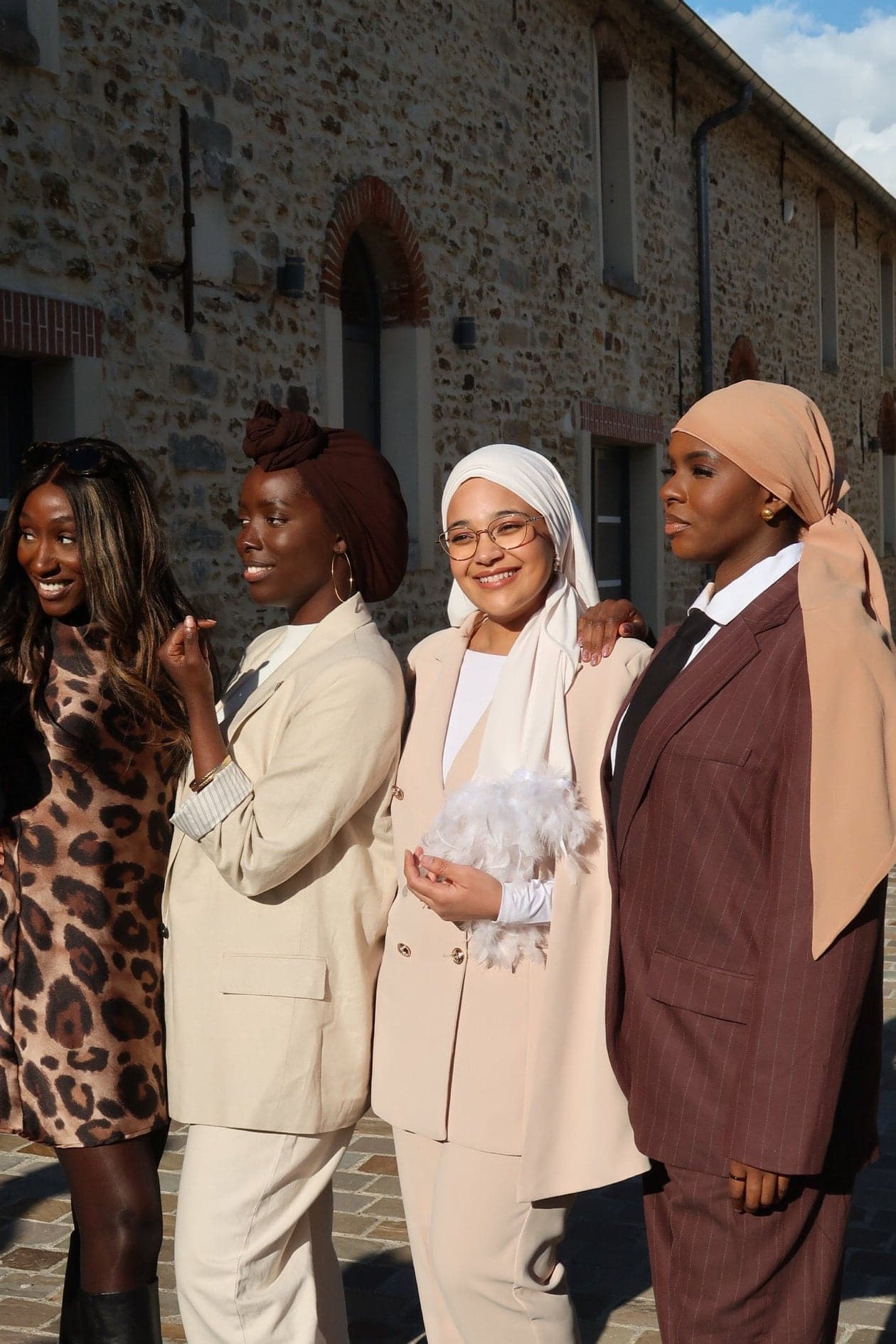 Cercle de femmes en retraite immersive